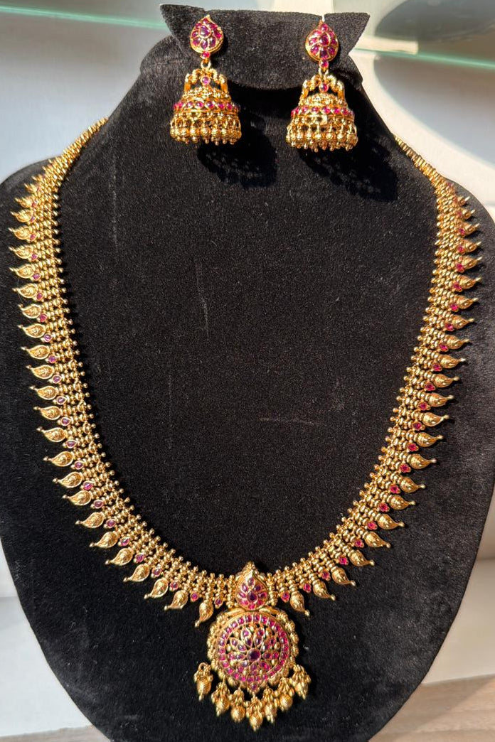 Traditional Gold-Tone Necklace Set with Jhumka Earrings – Premium Imitation Jewellery