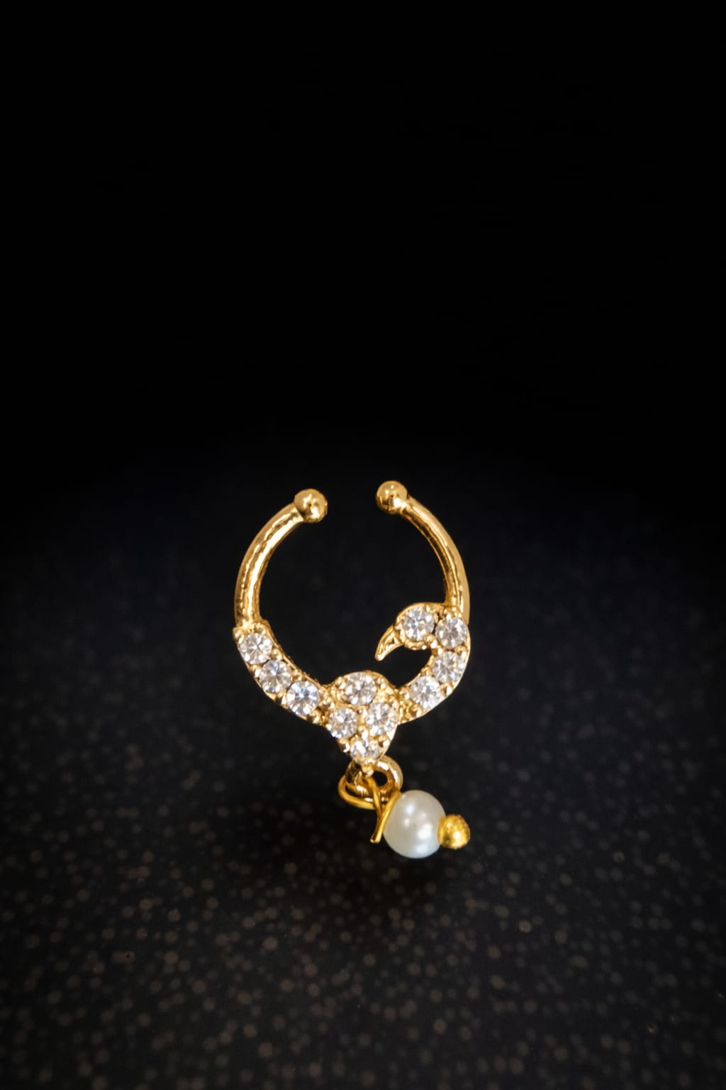 Mayura Pearl Spark Nose Ring
