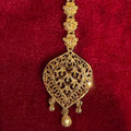 Classic gold maangteeka